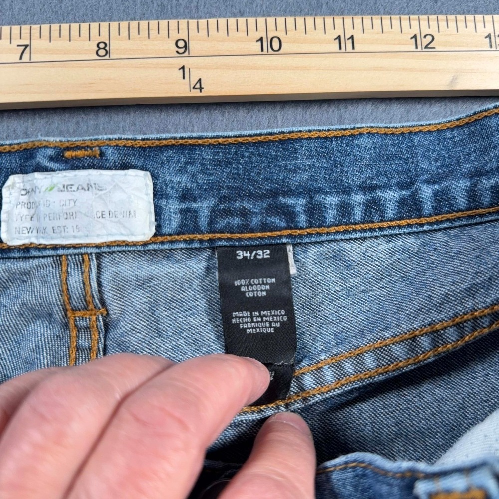 DKNY Jeans Men's Sz 34x32 VTG City Med Wash 100% Cotton Normcore Durable Nice - Picture 3 of 9